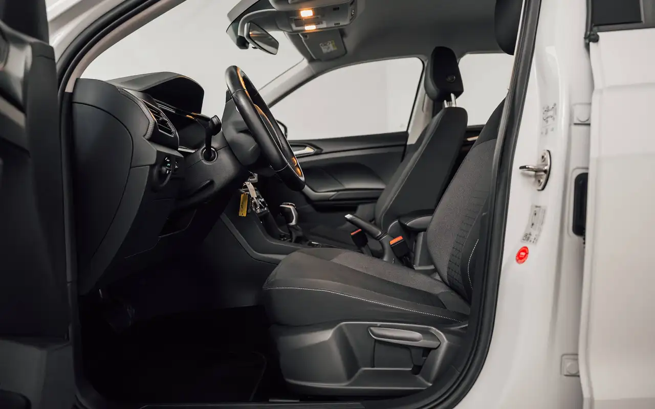 Volkswagen T-Cross - 9