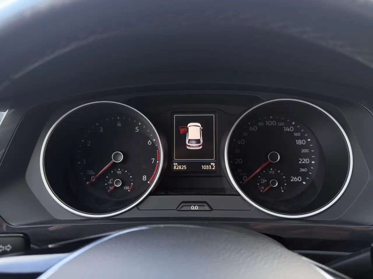 Volkswagen Tiguan - 12