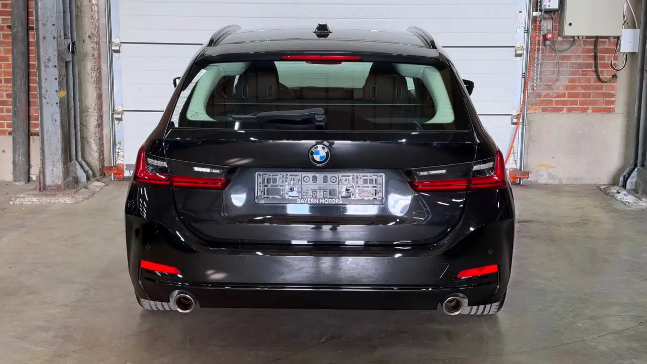 BMW 318 - 6