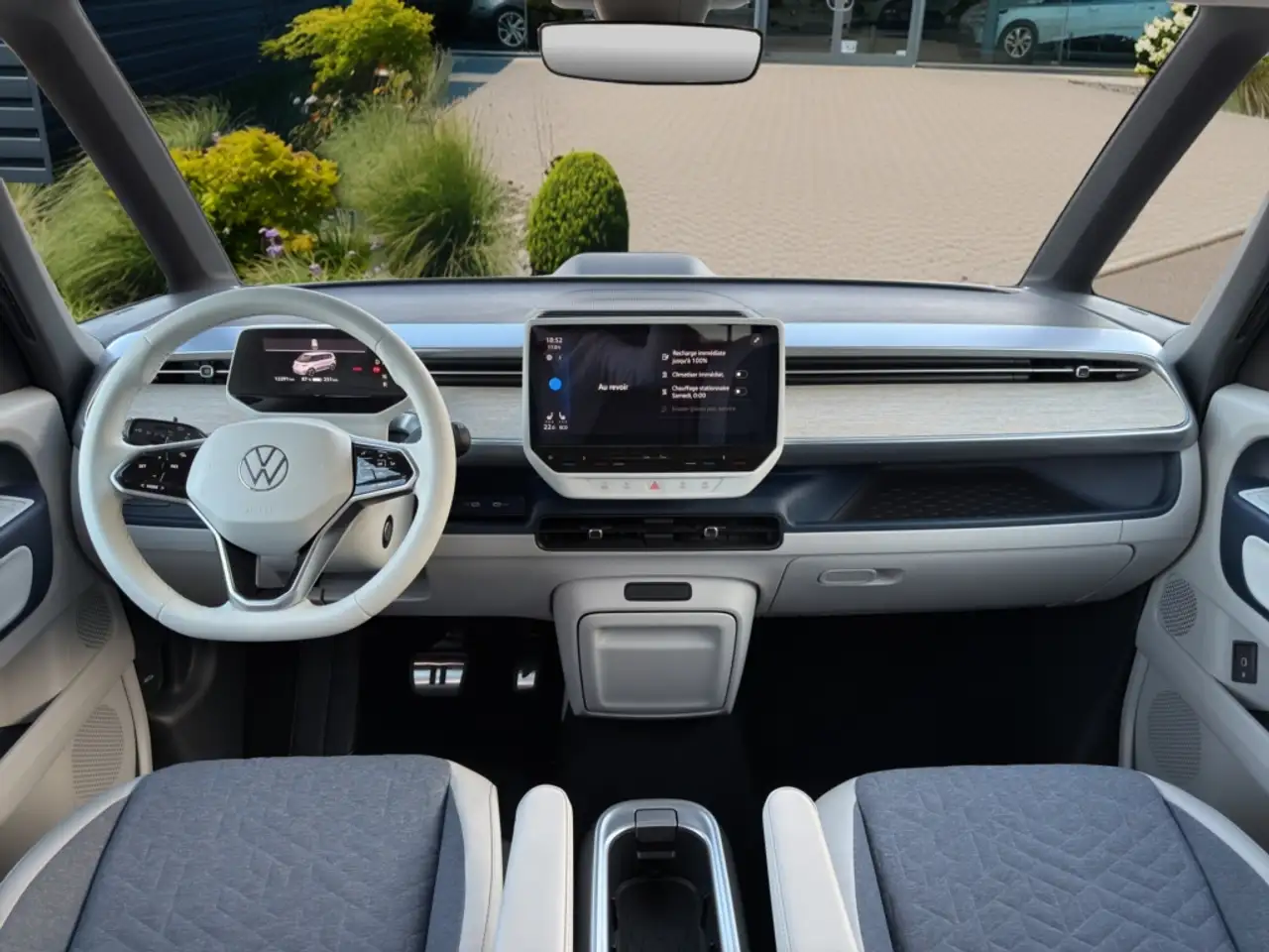 Volkswagen ID. Buzz - 11