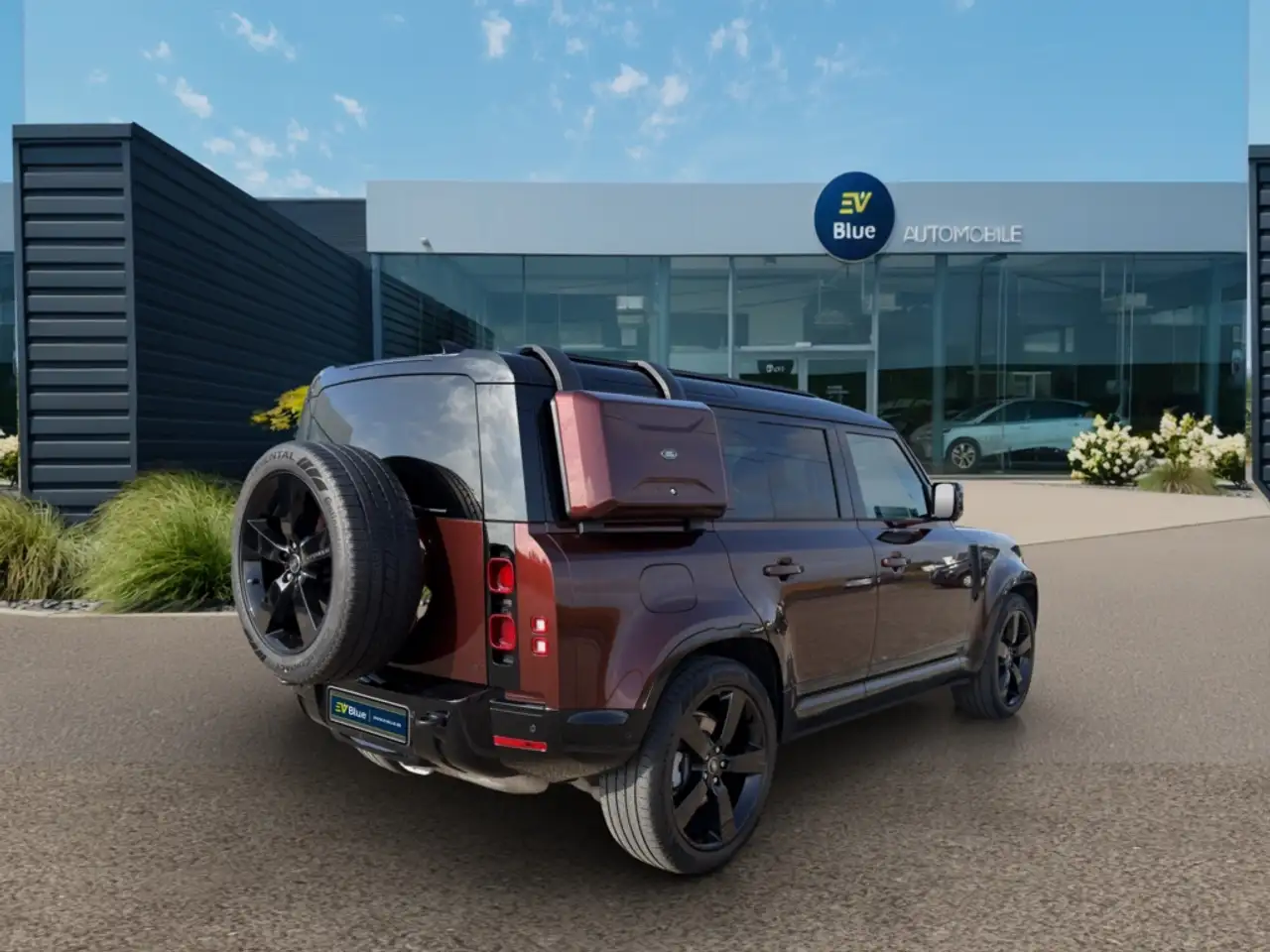Land Rover Defender - 5