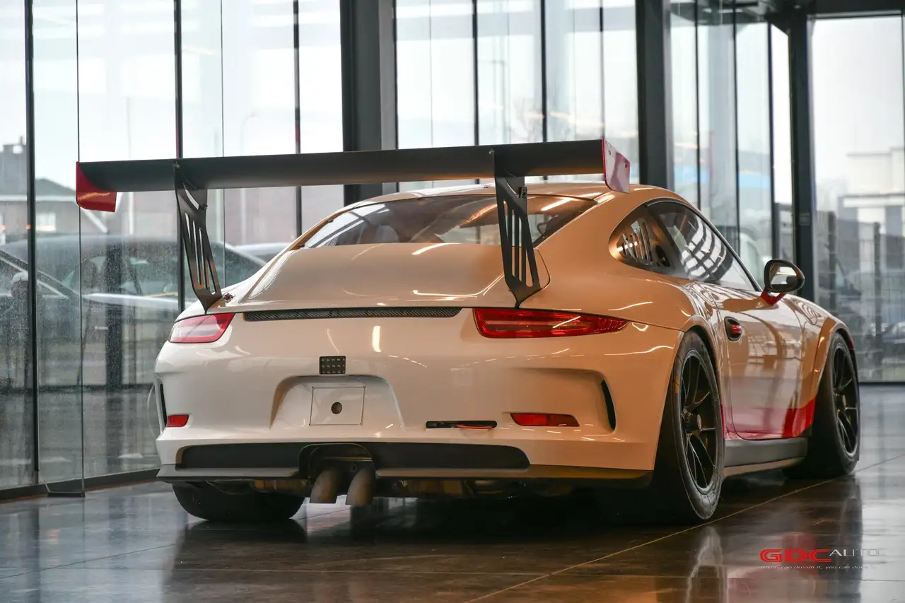 Porsche 911 - 12