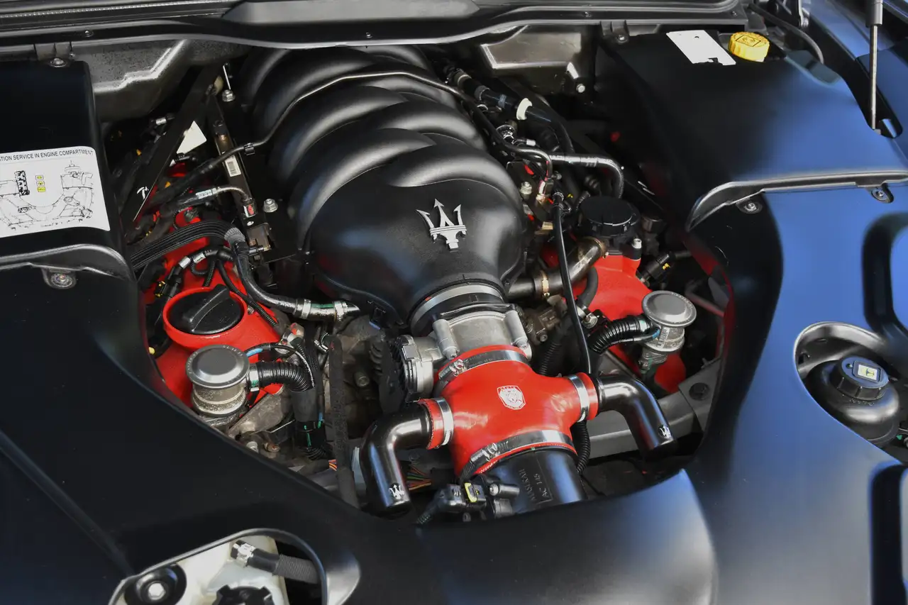 Maserati GranCabrio - 6