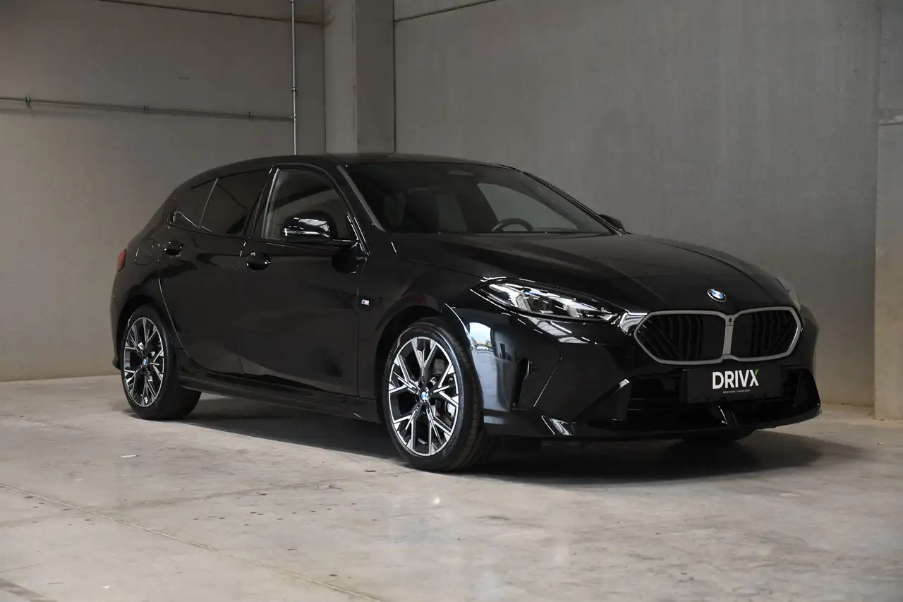 BMW 120 - 8