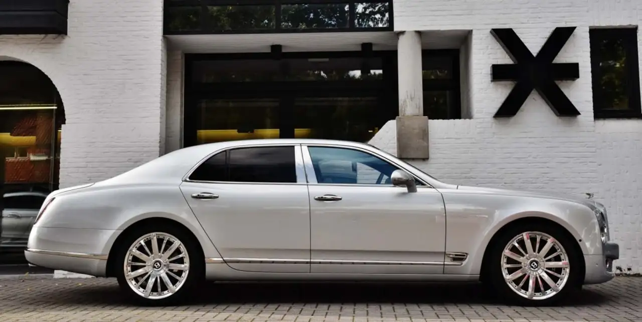 Bentley Mulsanne - 10