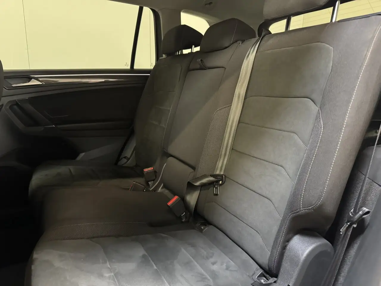 Volkswagen Tiguan Allspace - 9