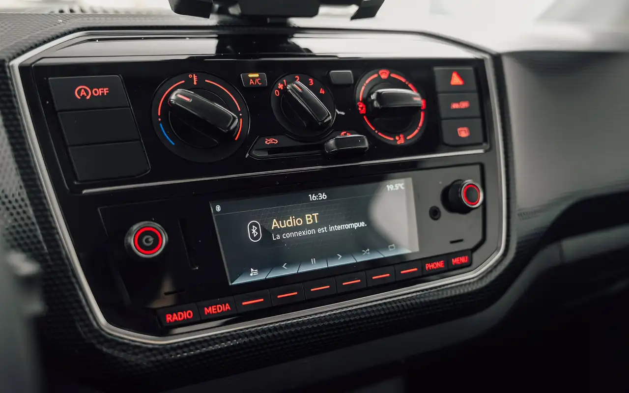 Volkswagen up! - 12