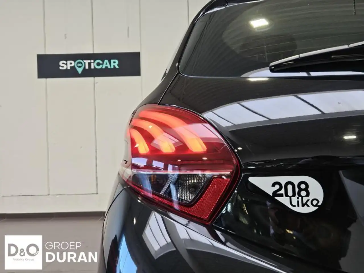 Peugeot 208 - 3