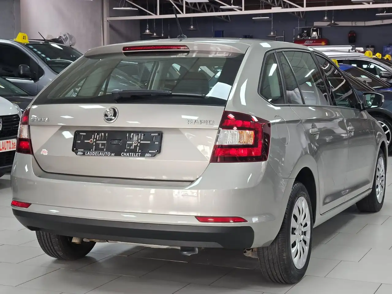 Skoda Rapid/Spaceback - 2