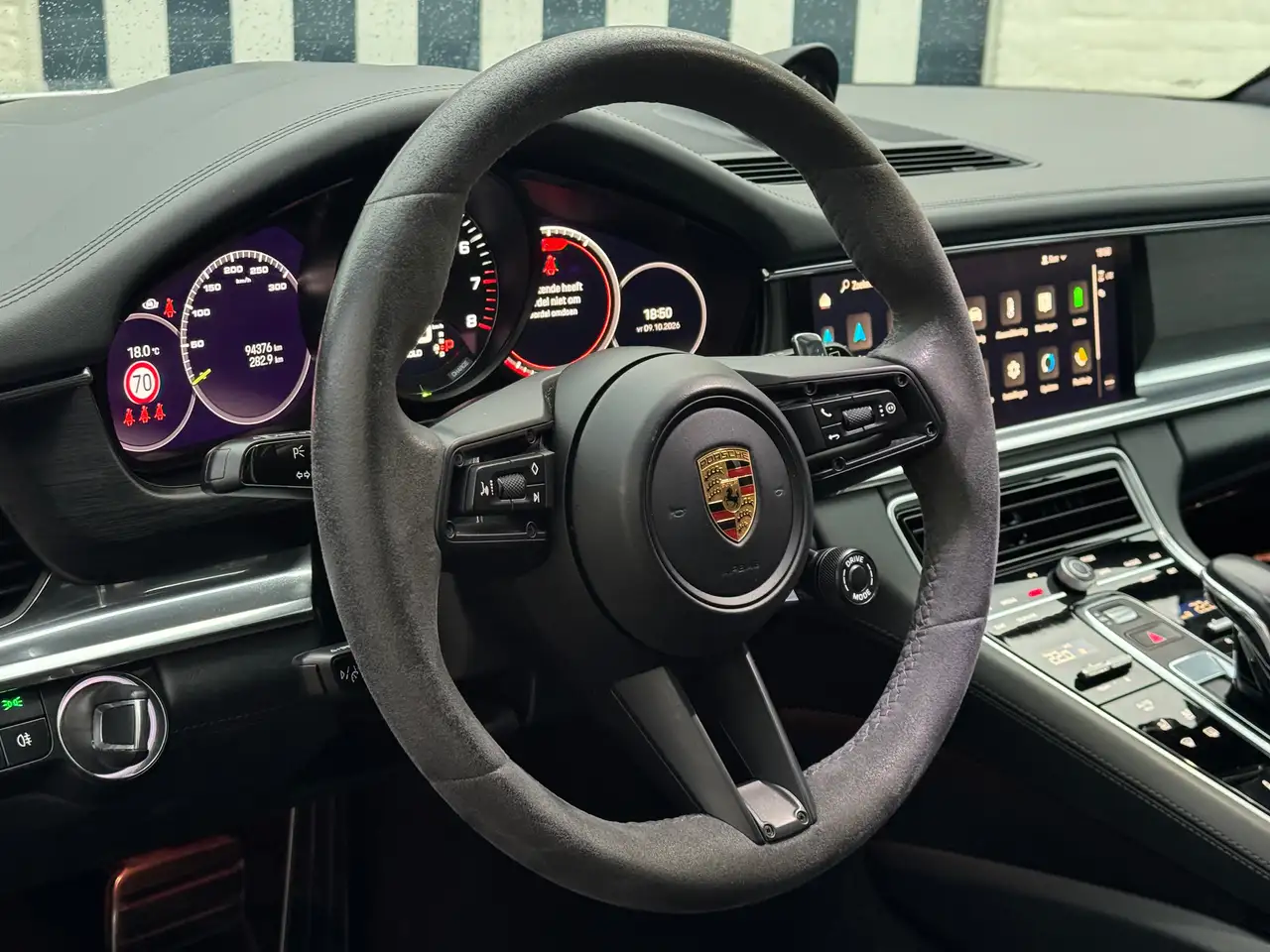 Porsche Panamera - 10