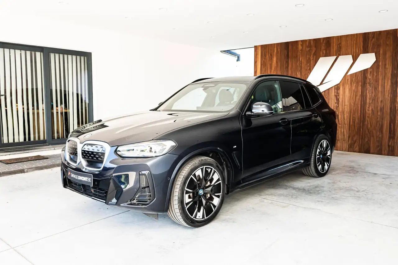 BMW iX3 - 6