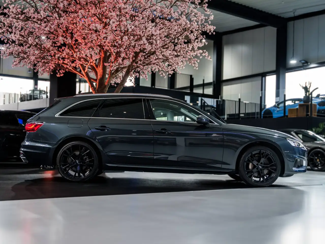 Audi A4 - 5