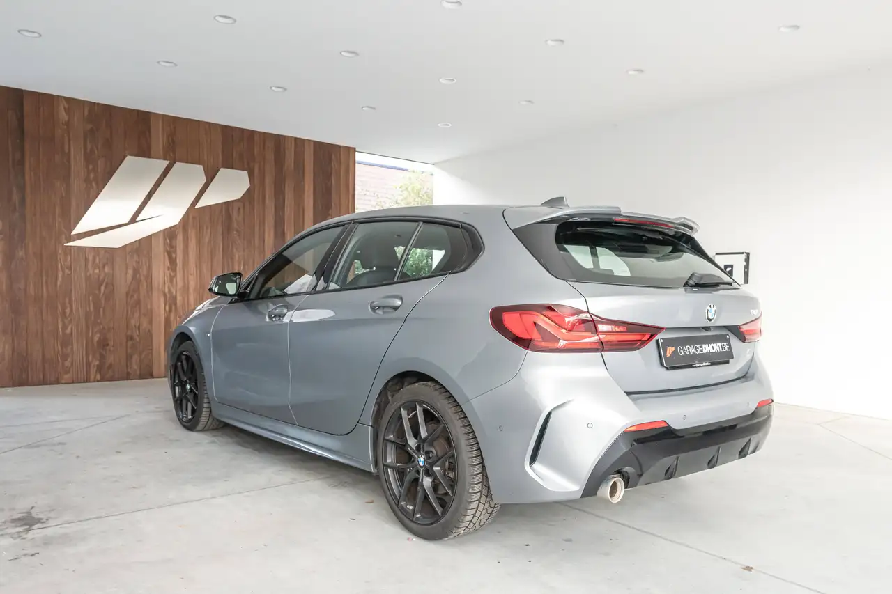 BMW 118 - 10