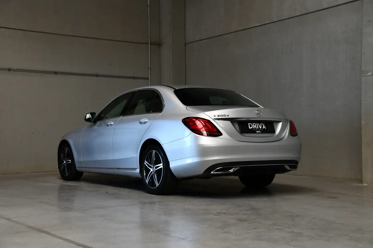 Mercedes-Benz C 200 - 11