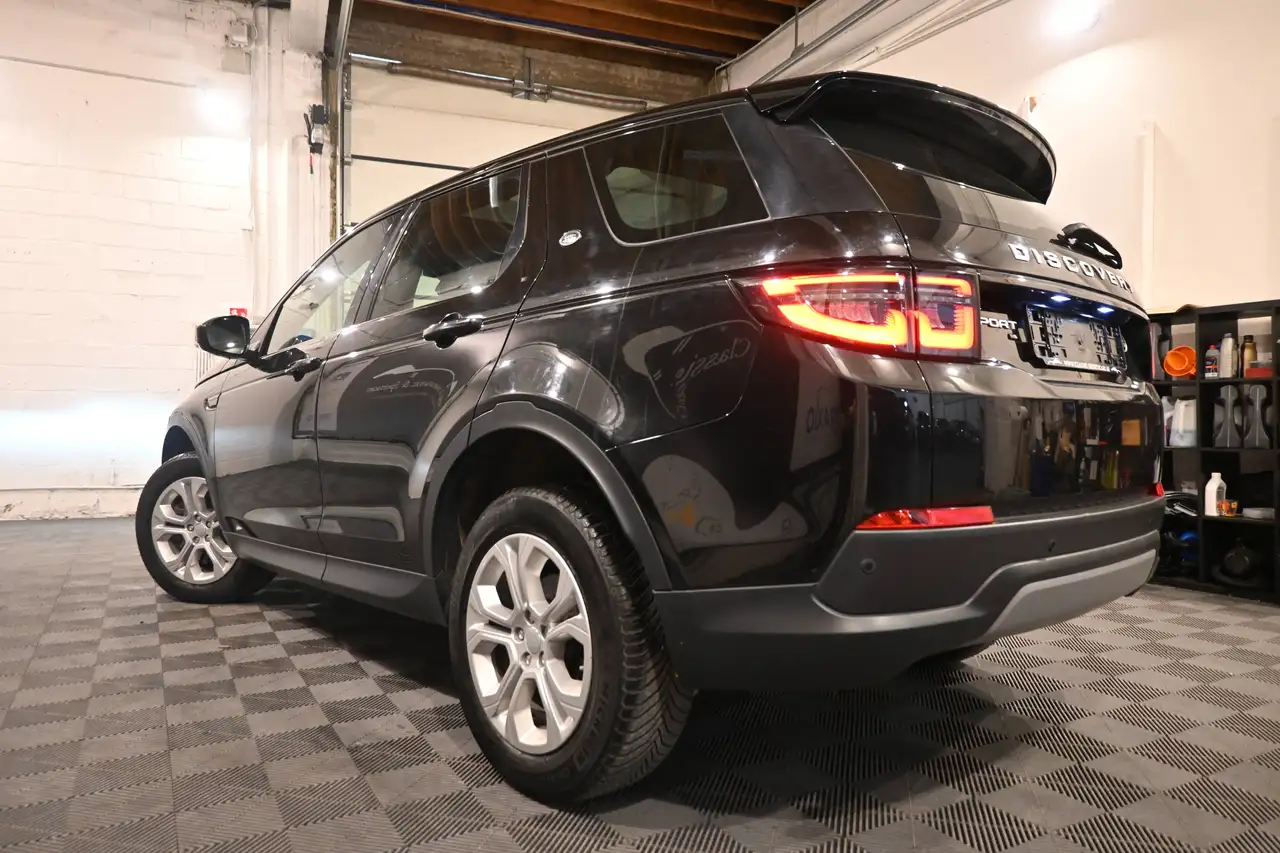 Land Rover Discovery Sport - 8