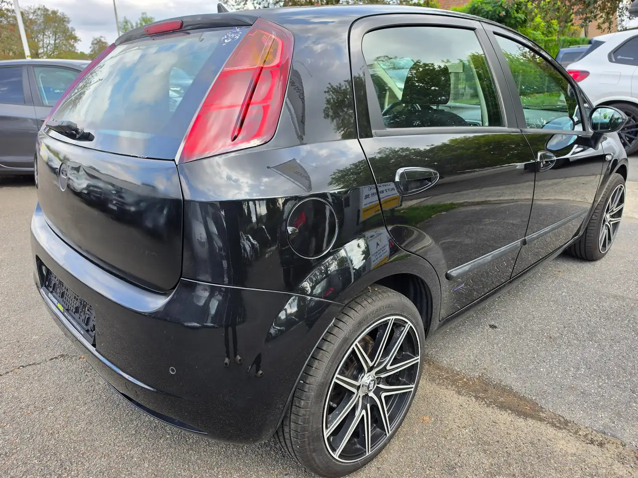 Fiat Grande Punto - 3