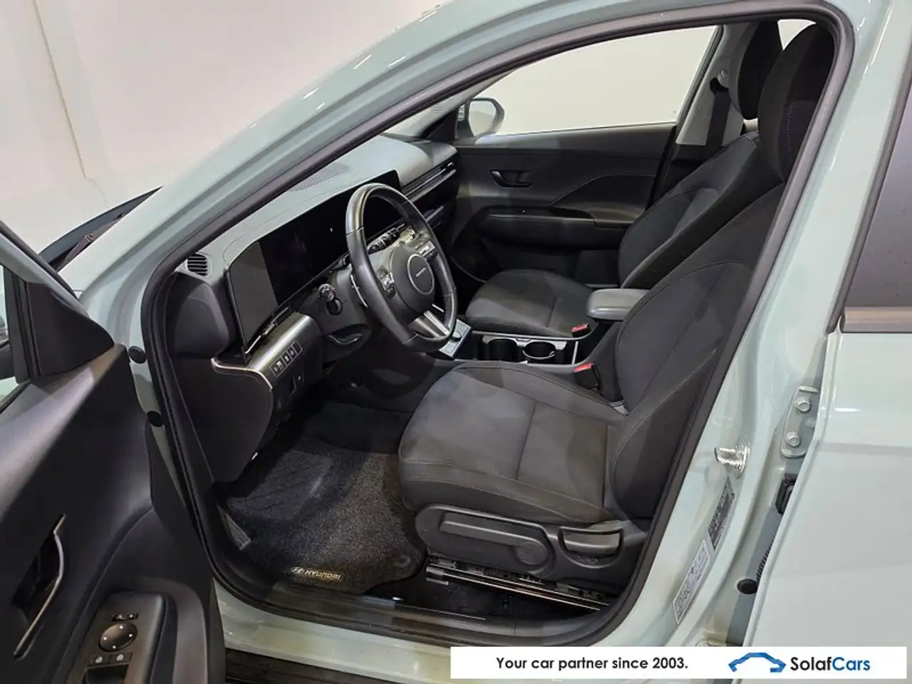 Hyundai KONA - 7