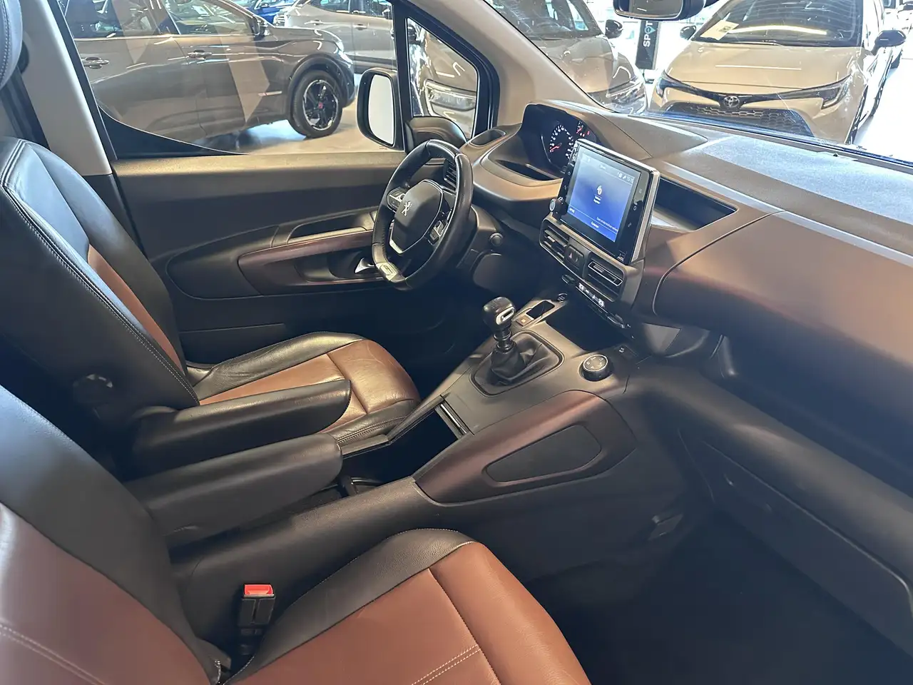 Peugeot Rifter - 2