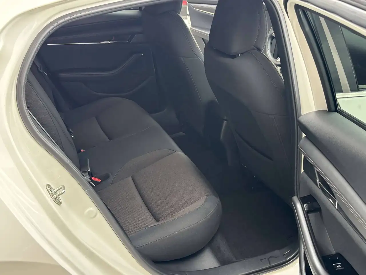 Mazda 3 - 9