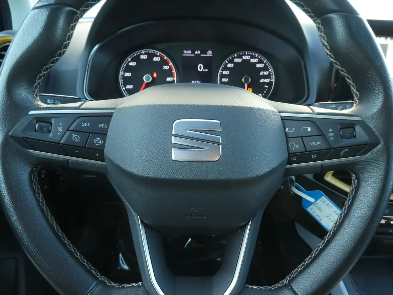SEAT Arona - 8