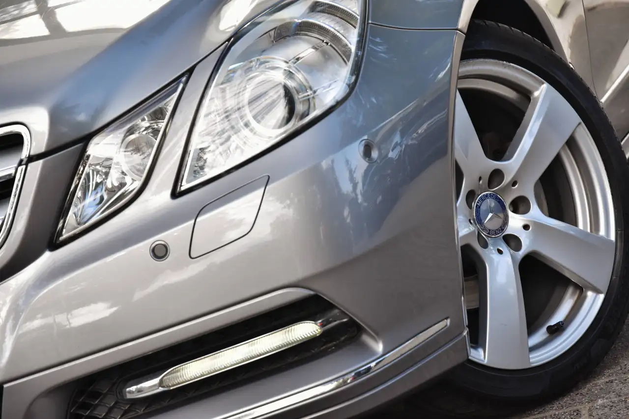 Mercedes-Benz E 220 - 7