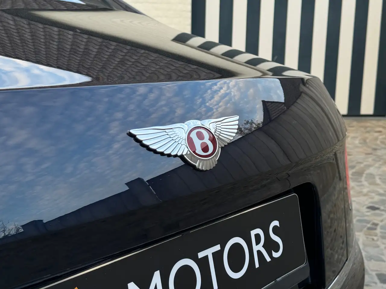 Bentley Flying Spur - 8