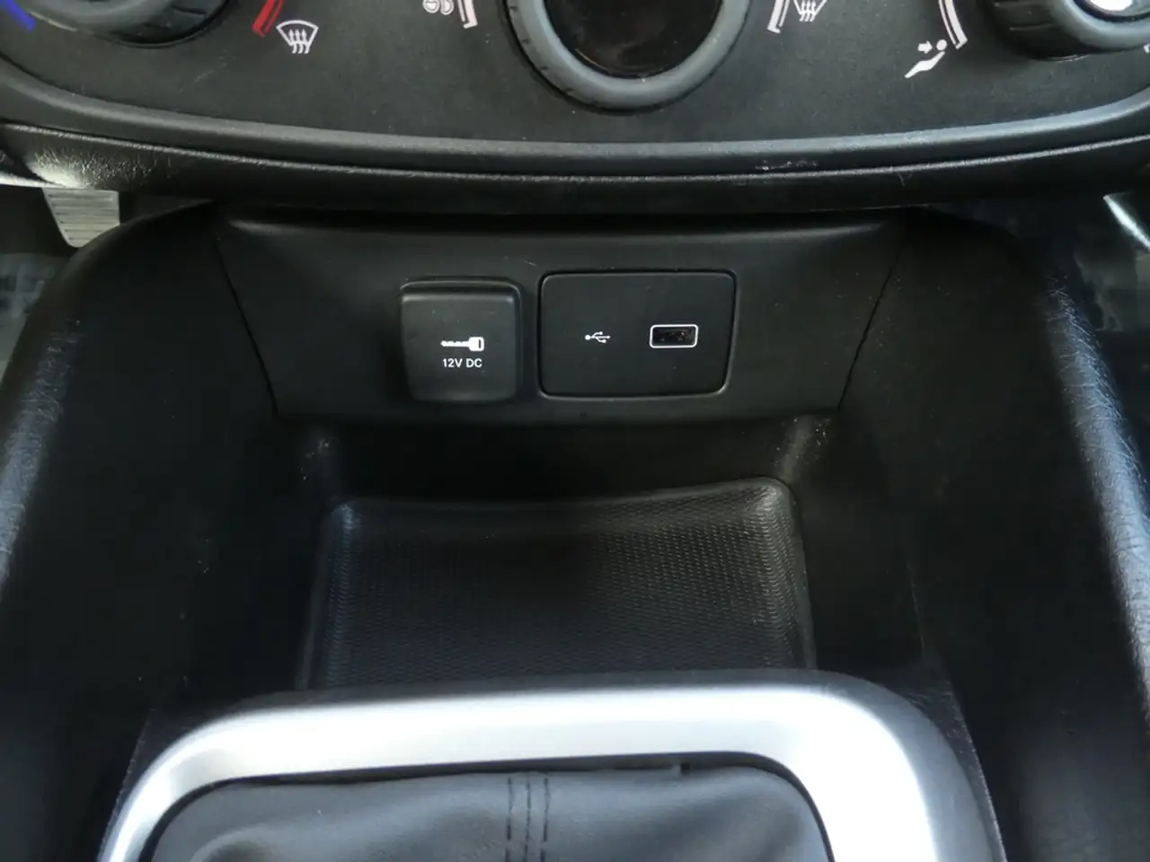 Fiat Tipo - 12