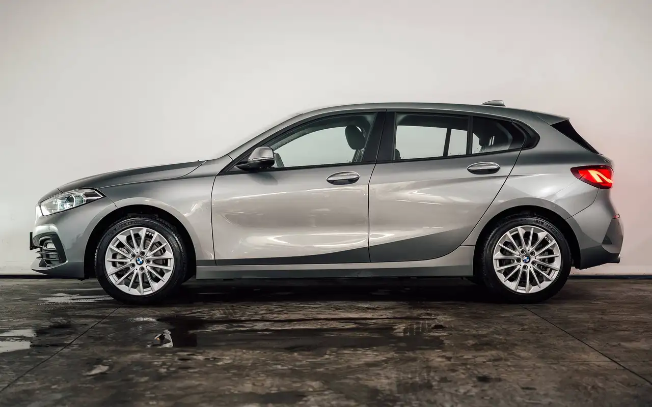 BMW 118 - 2