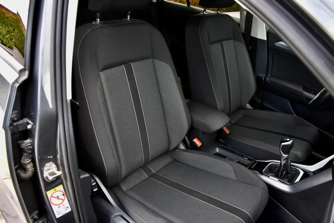 Volkswagen T-Roc - 11