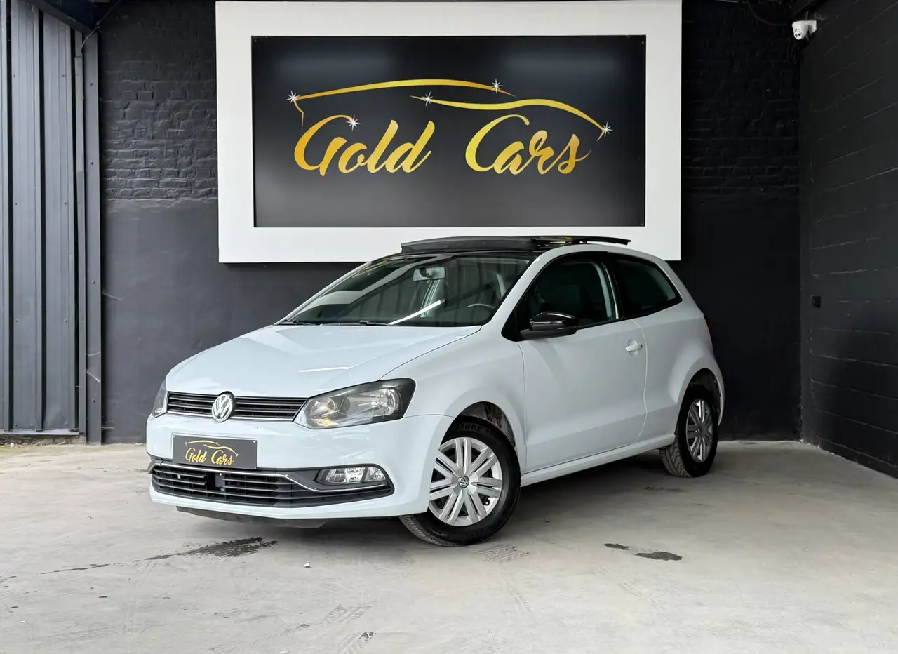 Volkswagen Polo - 2