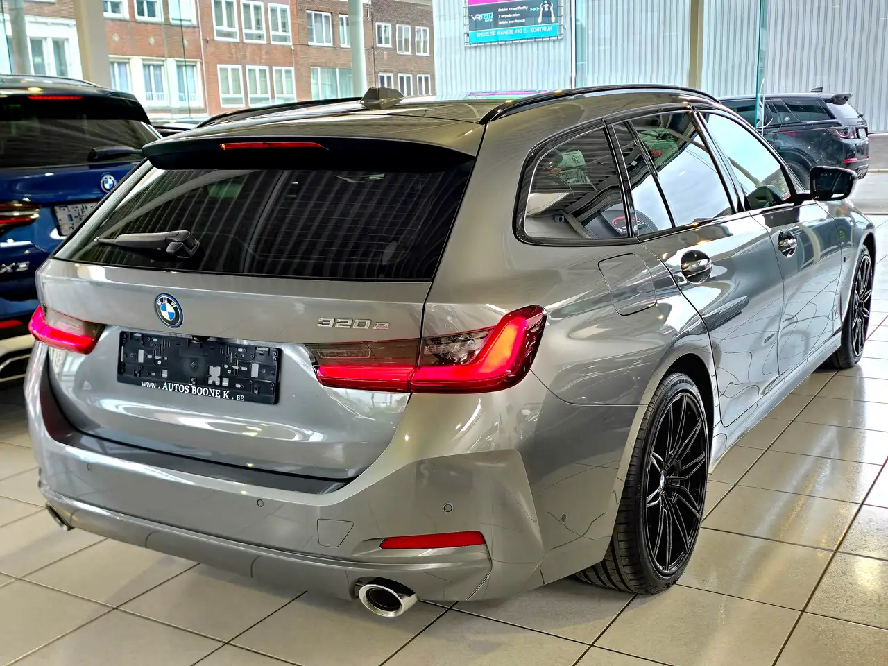 BMW 320 - 6