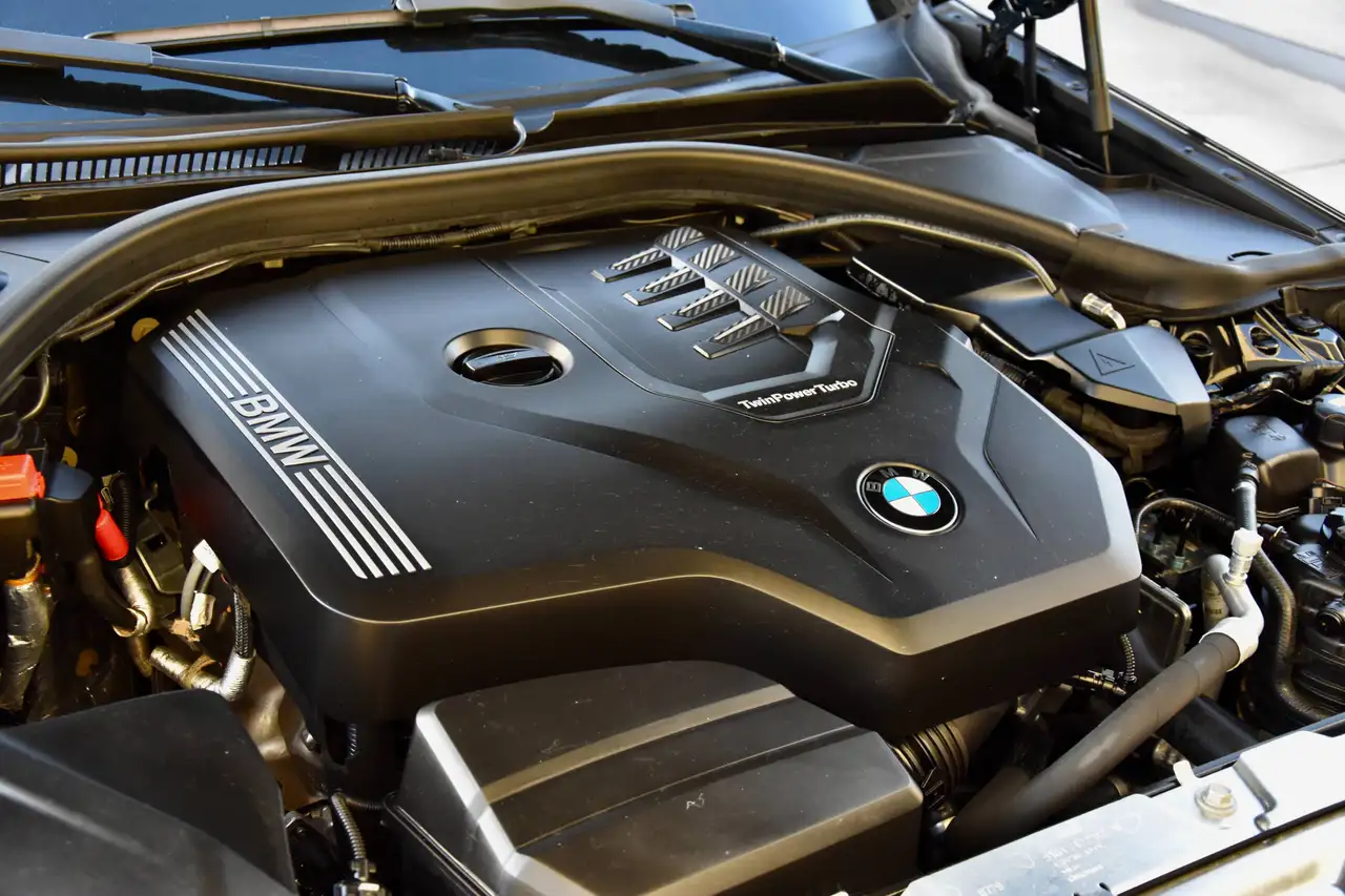 BMW 320 - 3