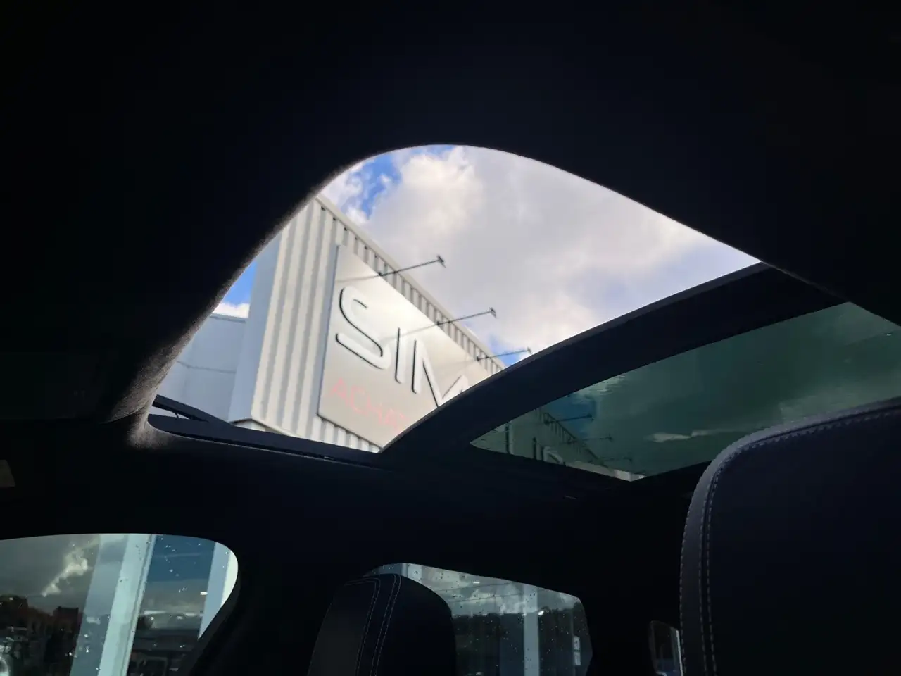 Jaguar F-Pace - 19
