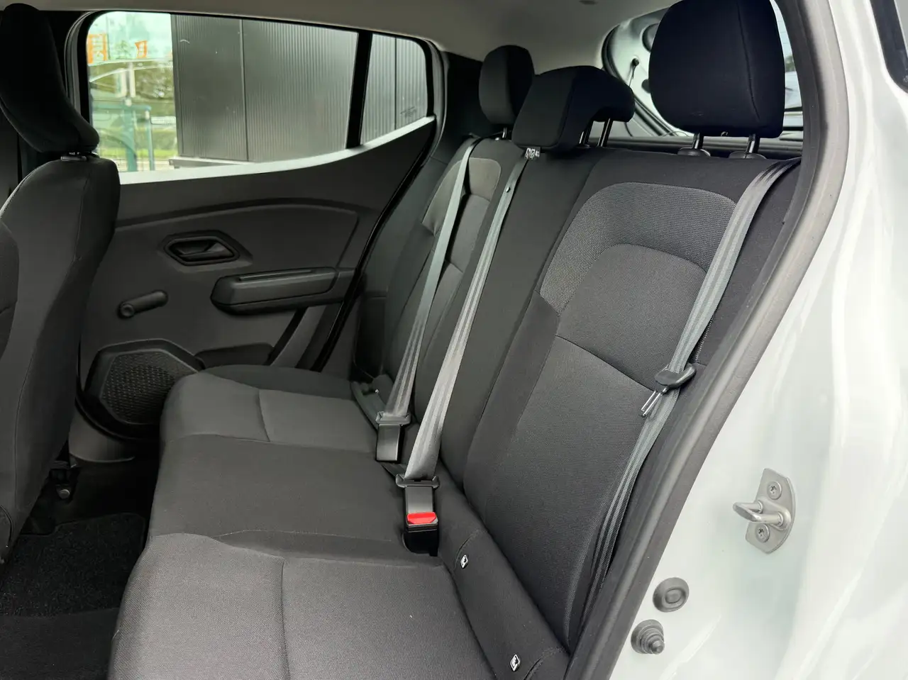 Dacia Sandero - 11