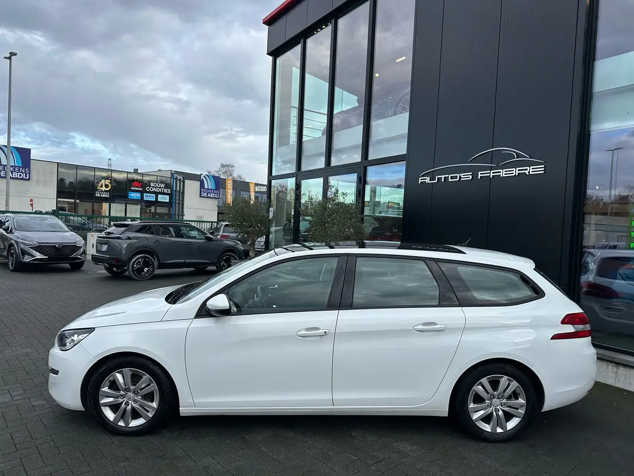 Peugeot 308 - 4