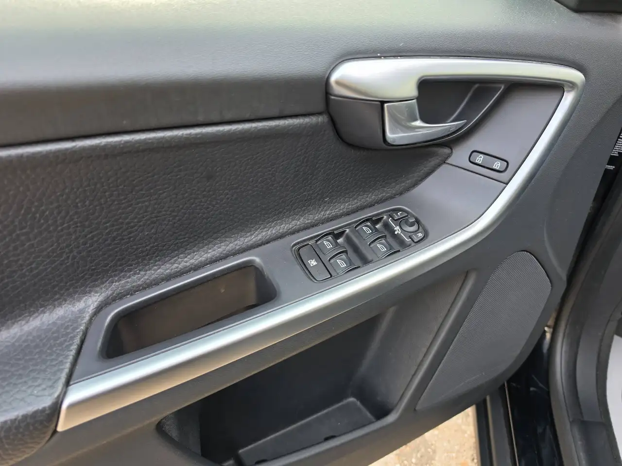 Volvo XC60 - 11