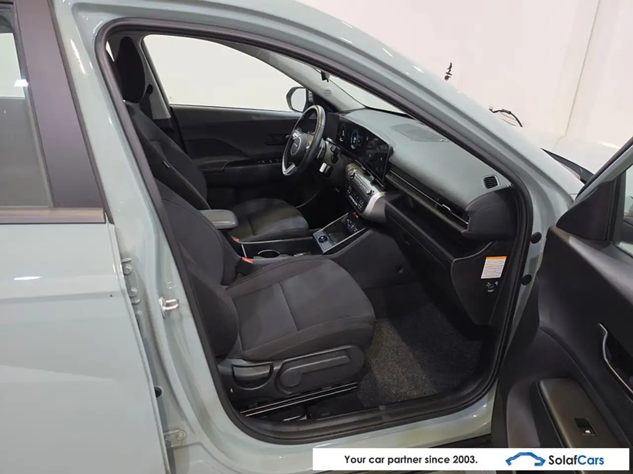 Hyundai KONA - 11