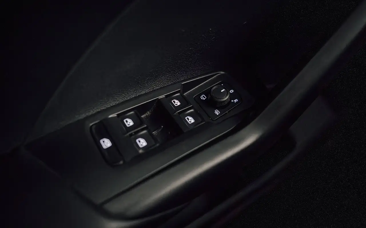 Volkswagen T-Cross - 10