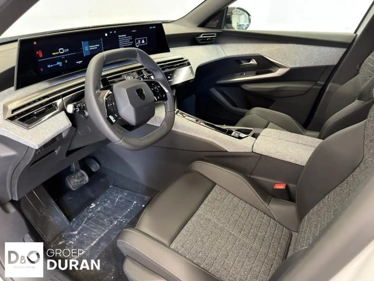 Peugeot 5008 - 8
