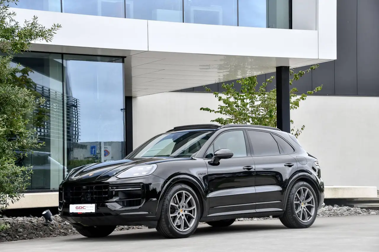 Porsche Cayenne - 6