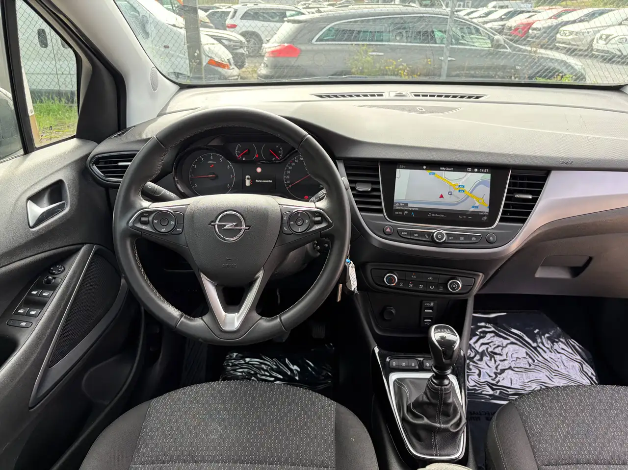 Opel Crossland X - 12
