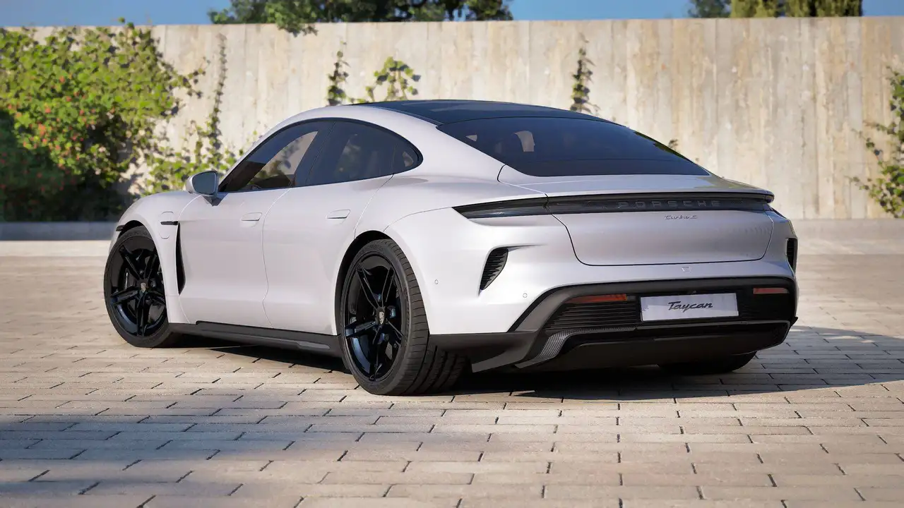 Porsche Taycan - 4