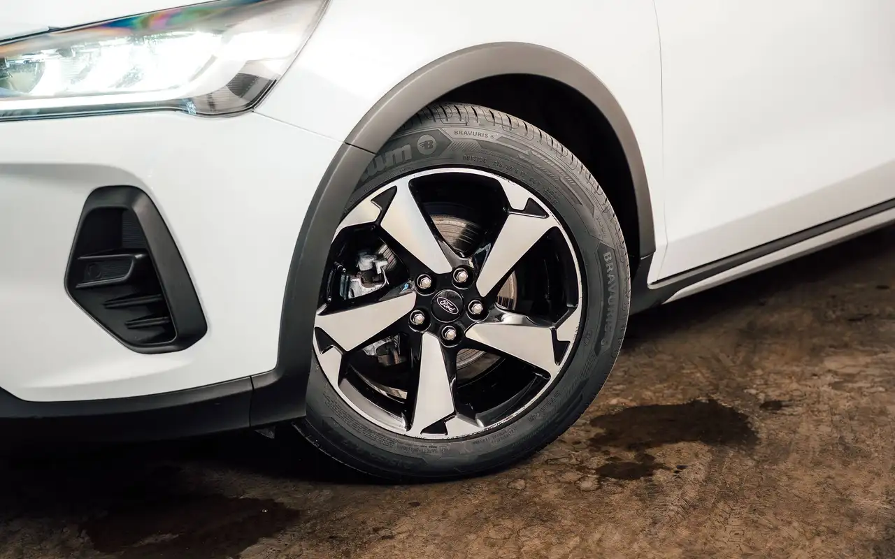Ford Focus - 5
