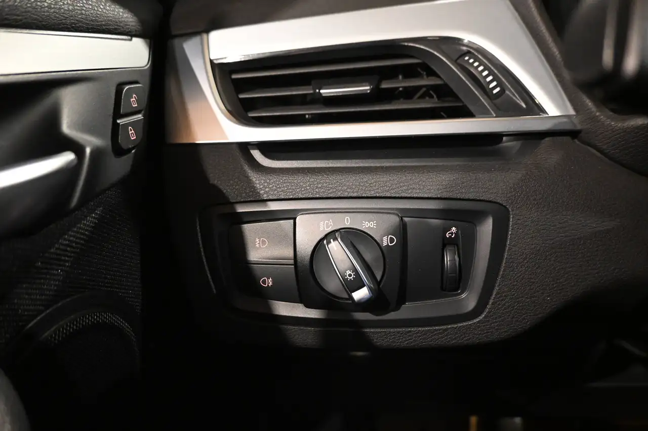 BMW X1 - 12
