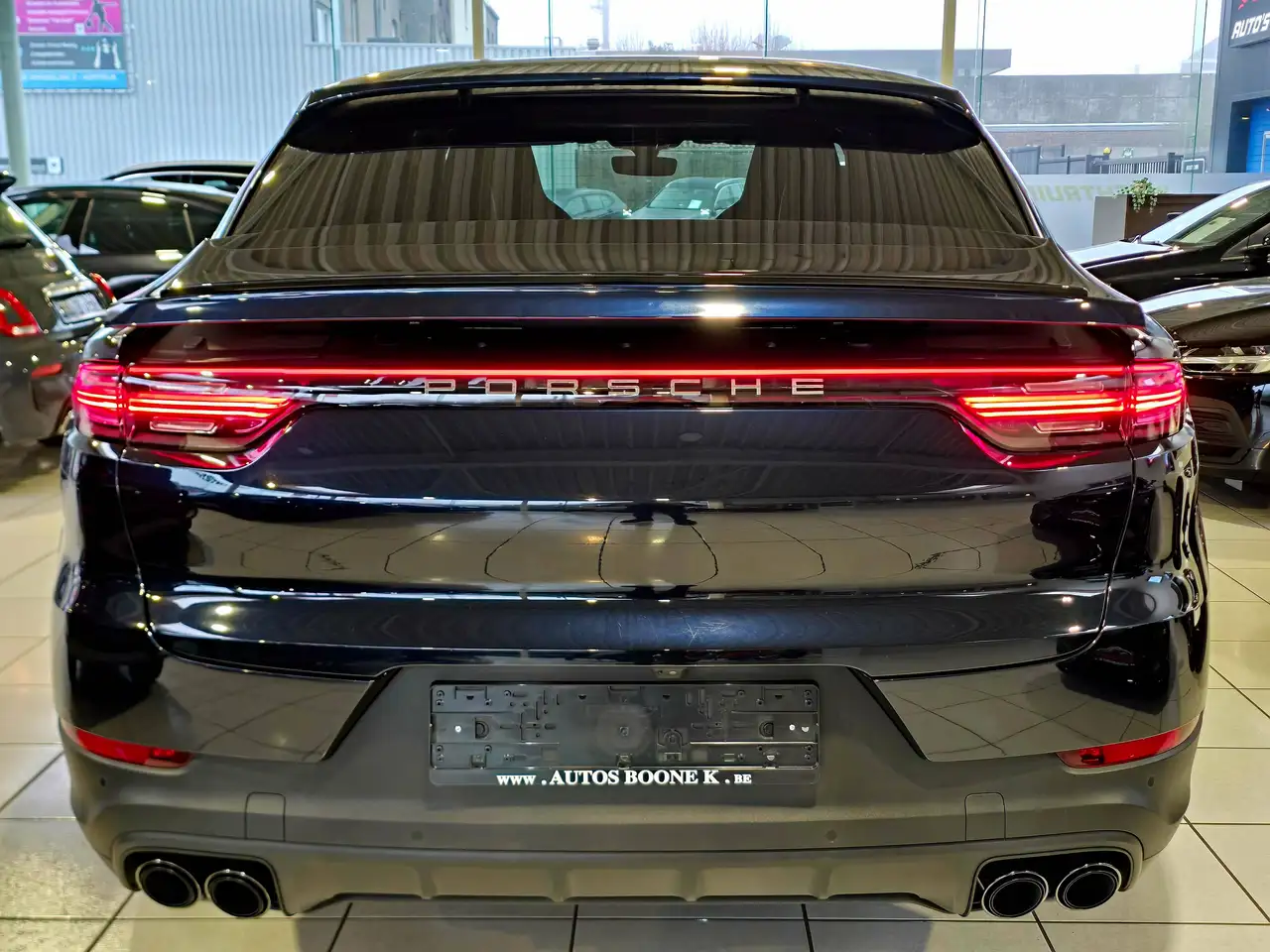 Porsche Cayenne - 7