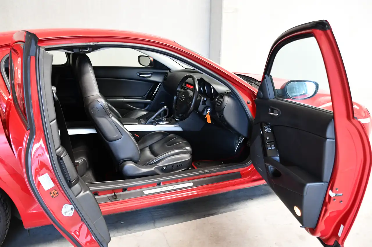 Mazda RX-8 - 8