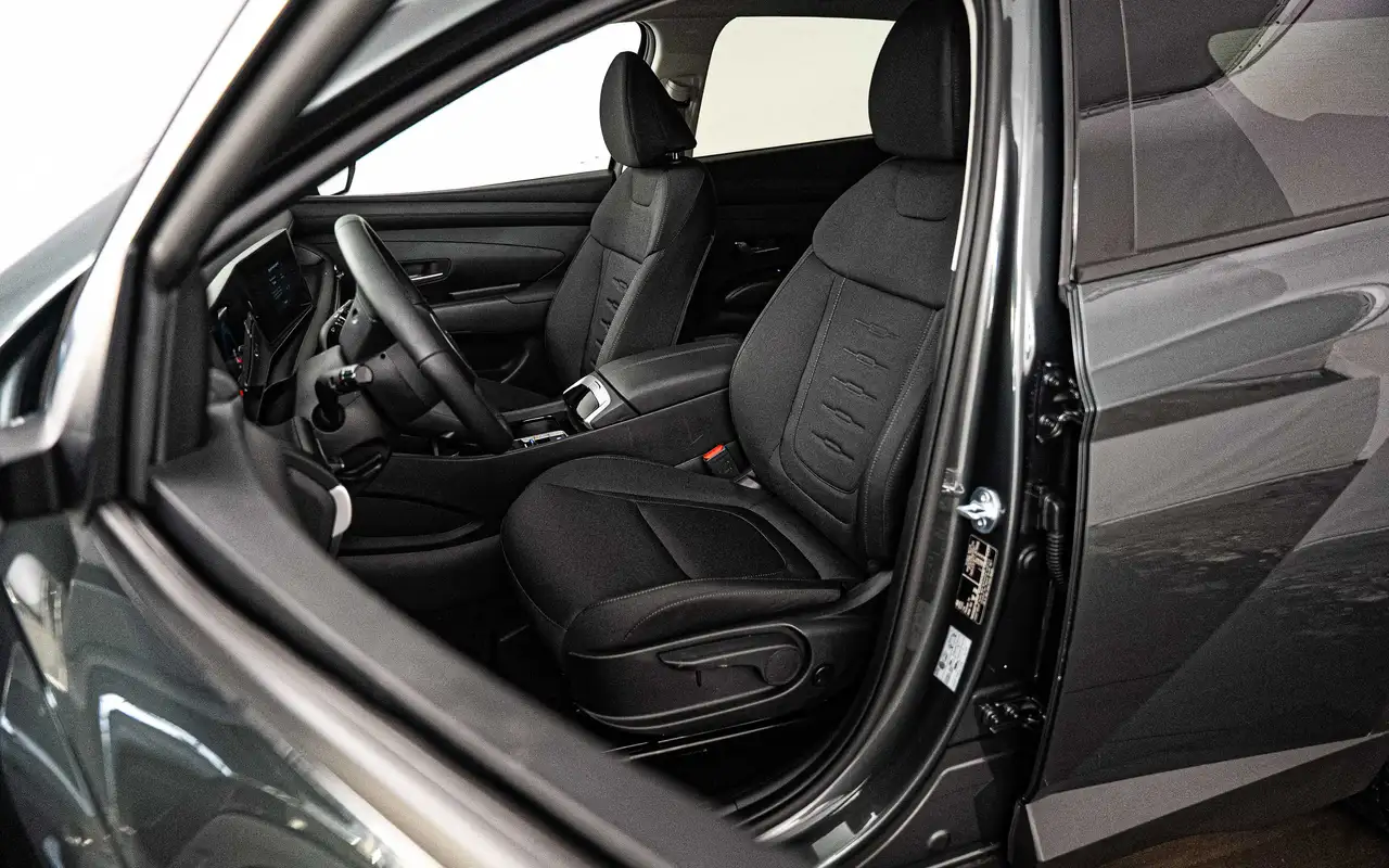 Hyundai TUCSON - 8