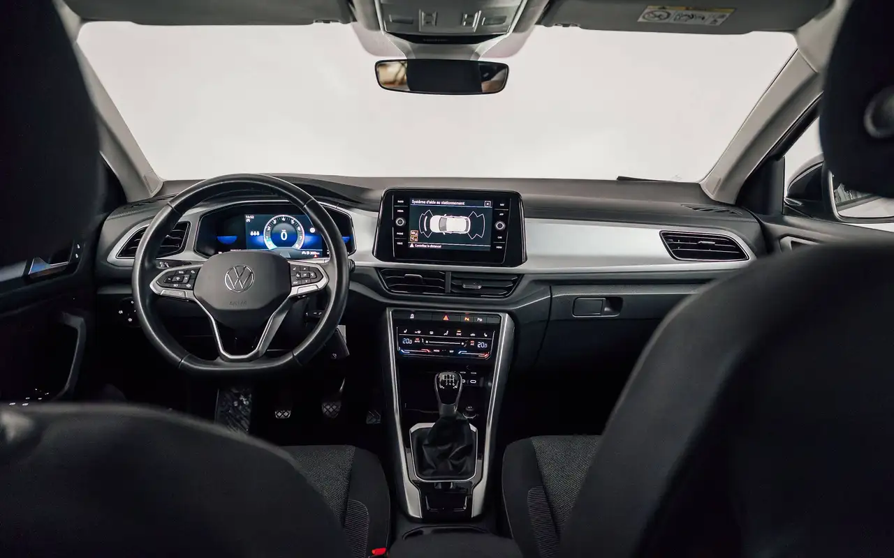 Volkswagen T-Roc - 12