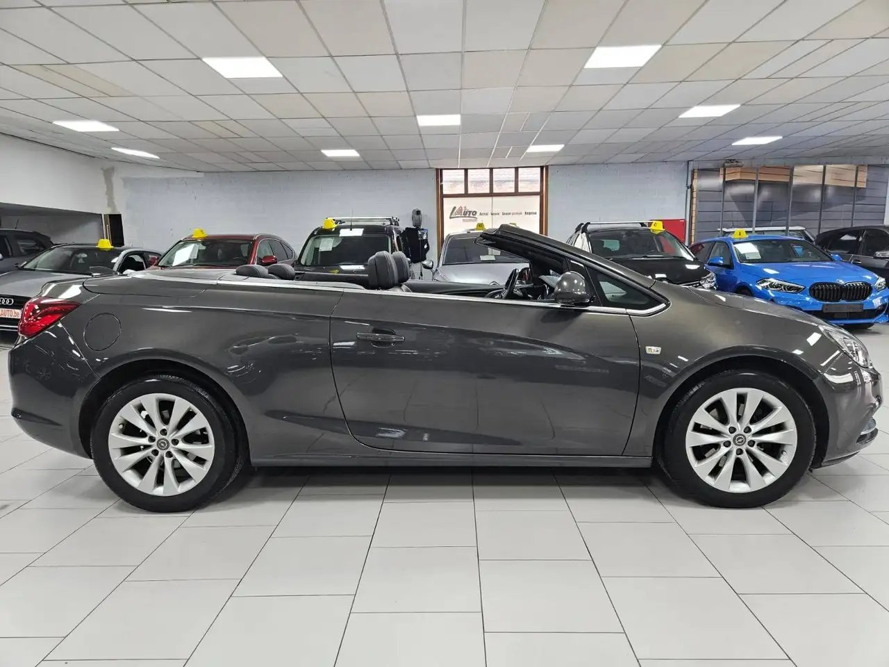 Opel Cascada - 10