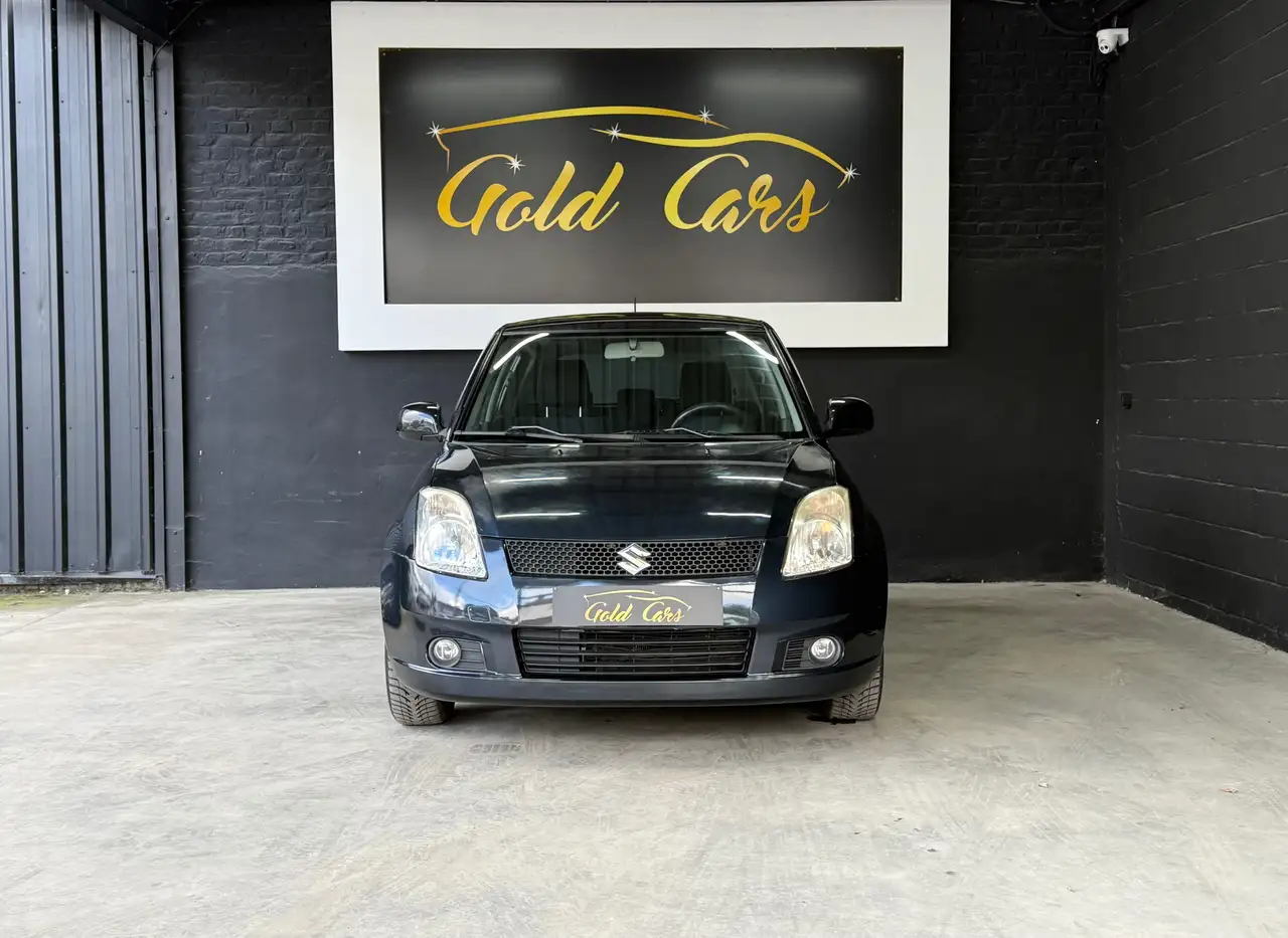 Suzuki Swift - 1